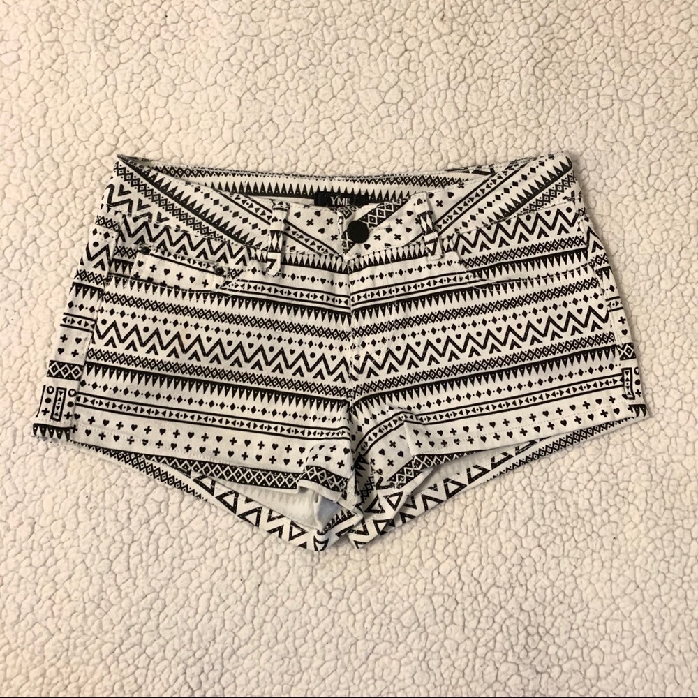 YMI Patterned Shorts-Size 5